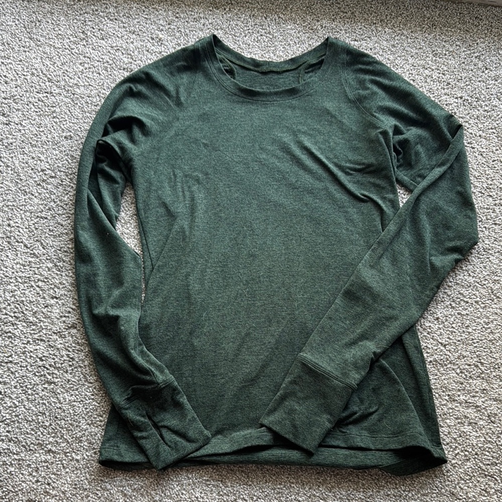 Fleo Dark Green Long Sleeve Tee